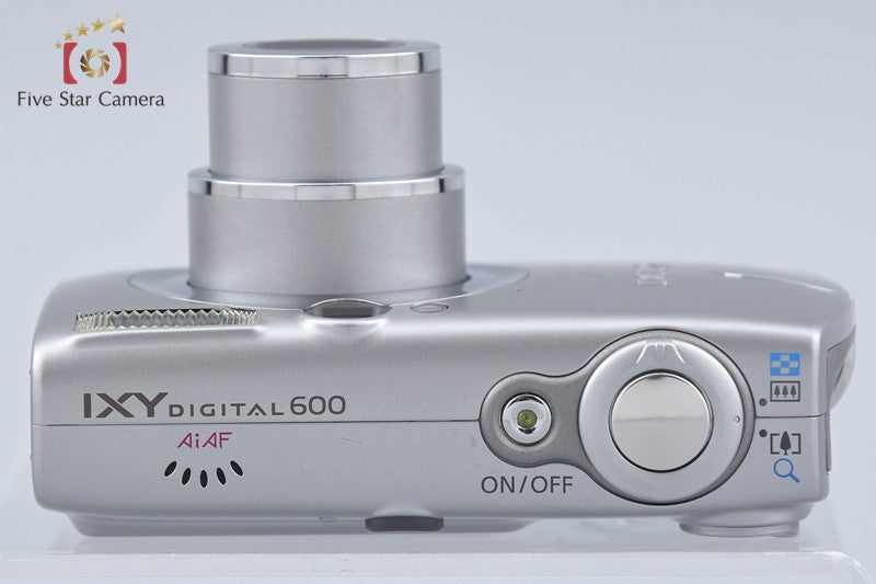 Canon IXY Digital 600 7.1 MP Digital Camera w/ Box