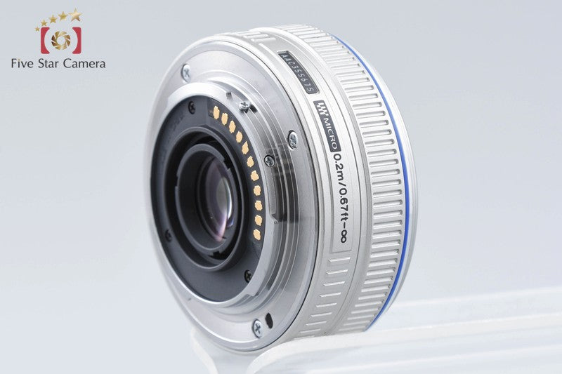 Olympus M.ZUIKO DIGITAL 17mm f/2.8 Silver