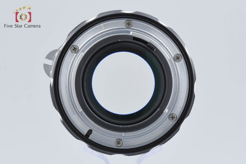 Nikon NIKKOR-P.C Auto 105mm f/2.5 Non Ai Lens