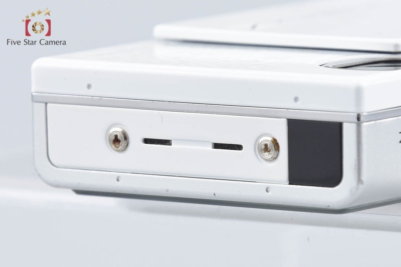 Fujifilm FINEPIX Z250fd Decoration White 10.0 MP Digital Camera