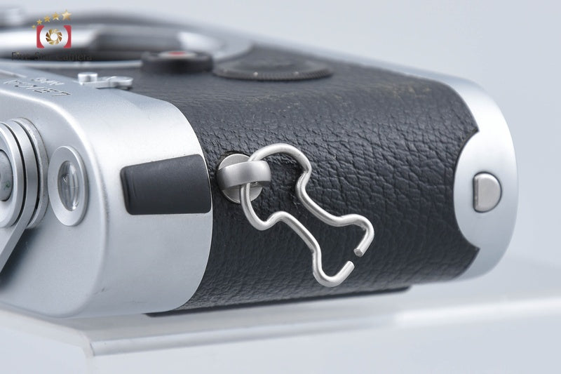 Leica M6 Chrome 35mm Rangefinder Film Camera Body