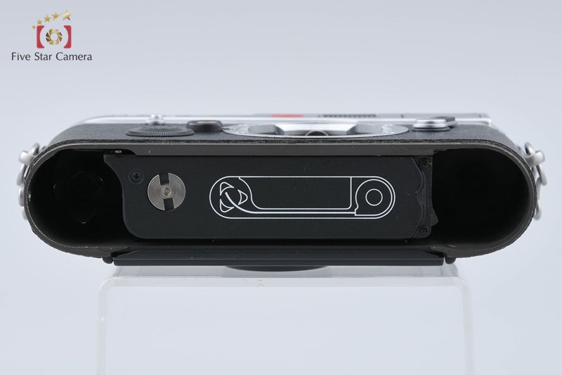 Leica M6 Chrome 35mm Rangefinder Film Camera Body