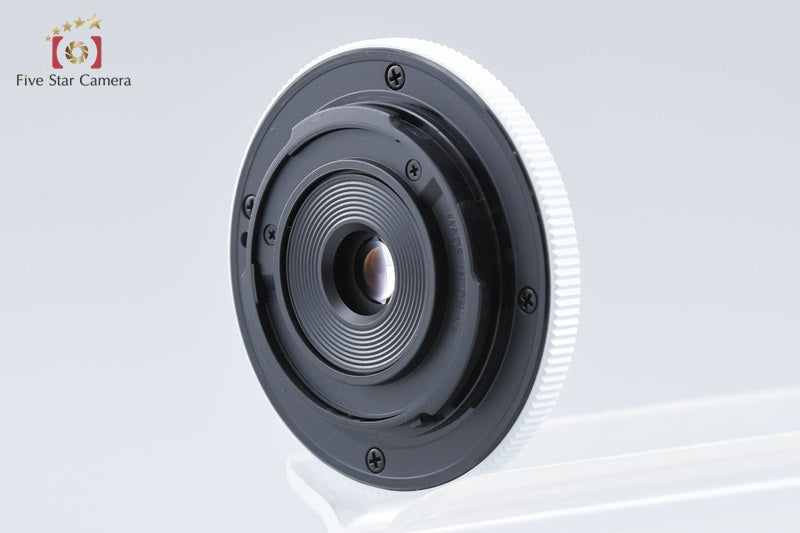 Olympus 15mm f/8 Body Cap Lens BCL-1580 White