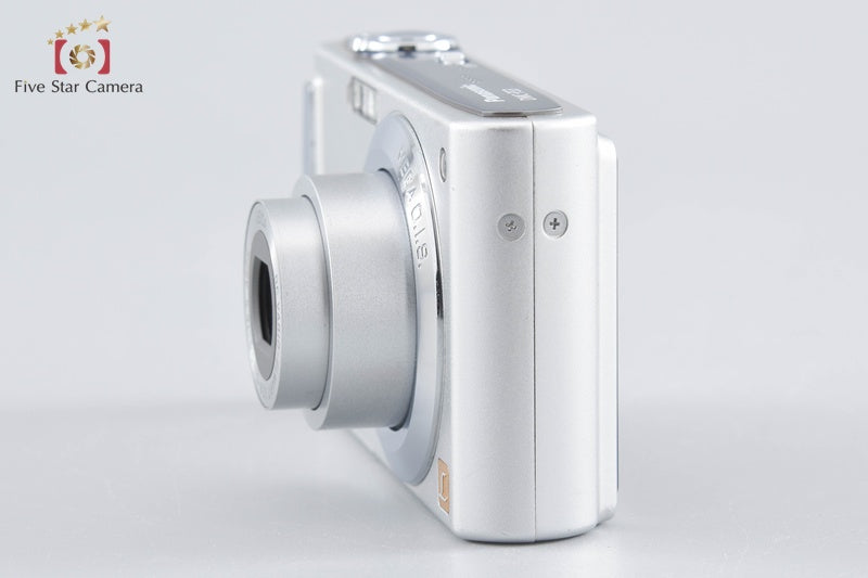 Panasonic LUMIX DMC-FS3 Silver 8.1 MP Digital Camera [Japanese Language Only]