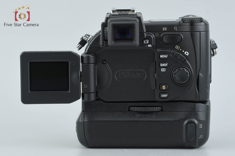 Nikon COOLPIX 5700 5.0 MP Digital Camera + MB-E5700 Battery Pack