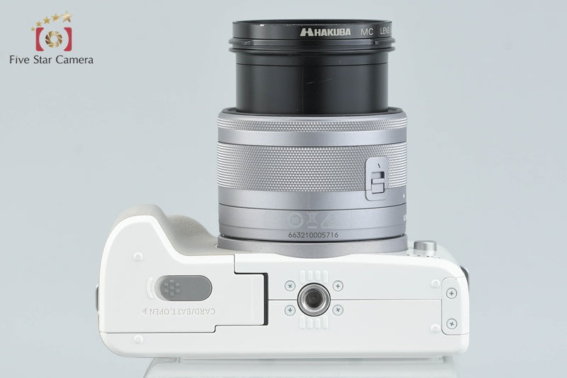 Canon EOS Kiss M / M50 White 24.0 MP 15-45 IS STM Lens