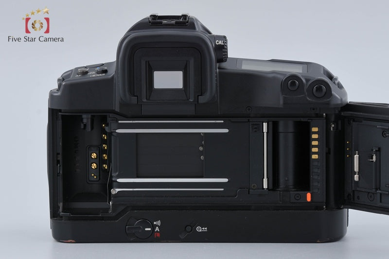 Canon EOS 3 35mm SLR Film Camera Body