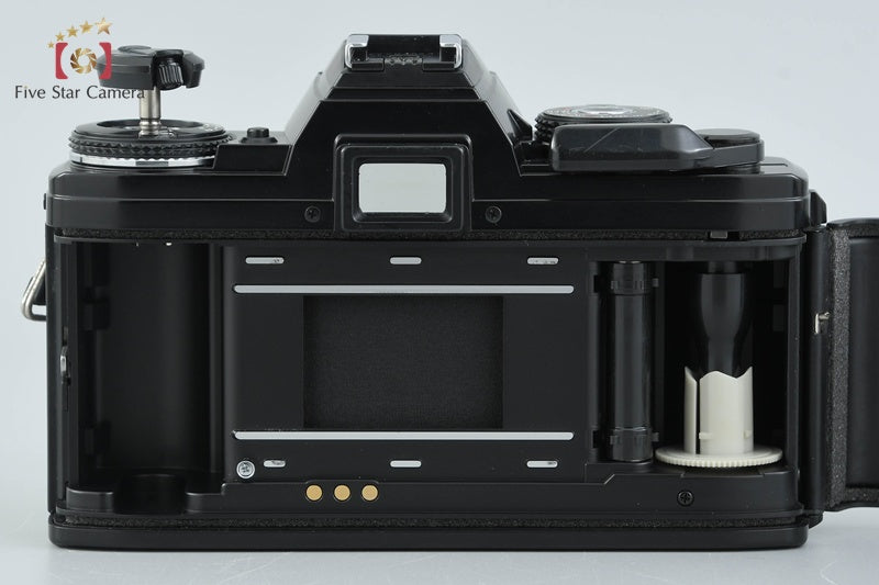 Minolta New X-700 35mm SLR Film Camera Body