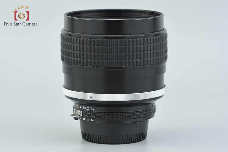 Nikon Ai-S NIKKOR 85mm f/1.4