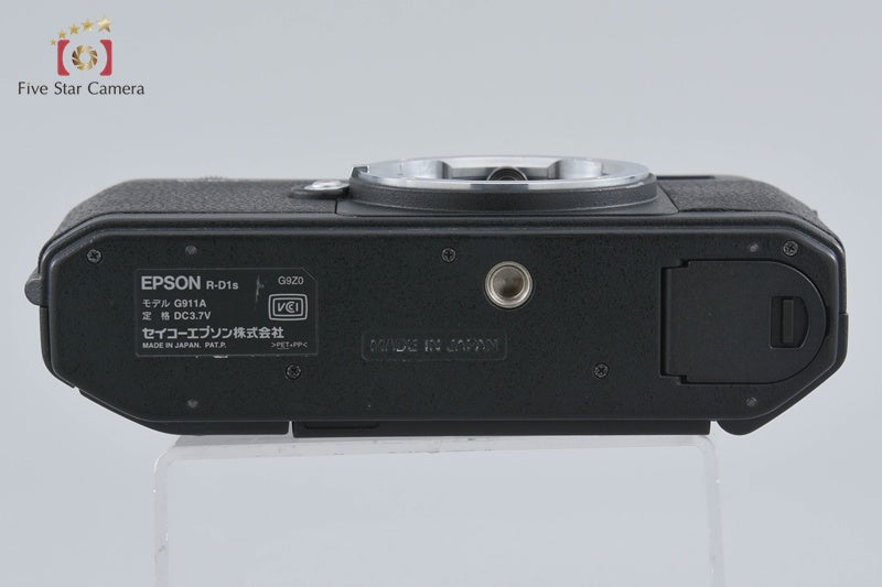 EPSON R-D1s 6.1 MP Digital Rangefinder Camera