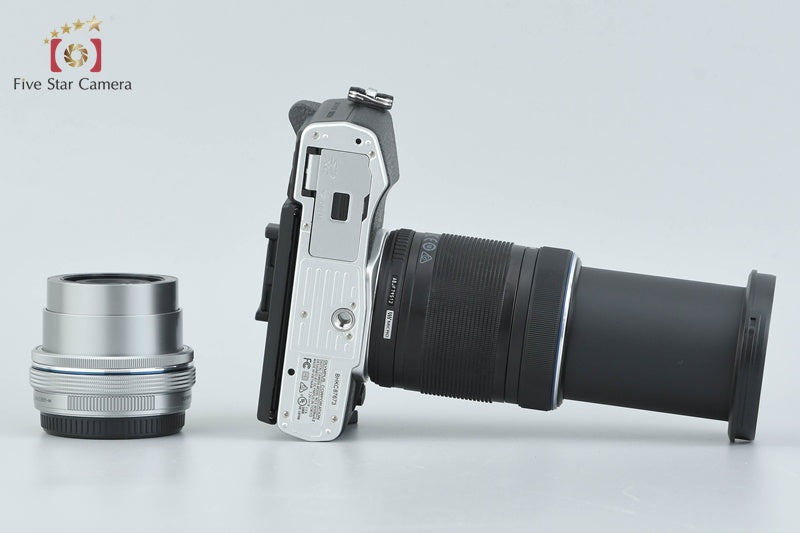 "Count 182" Olympus OM-D E-M10 Mark II Silver 16.1 MP 14-42 40-150 Lenses