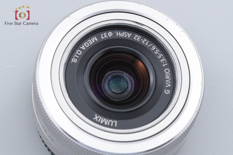 Panasonic LUMIX G VARIO 12-32mm f/3.5-5.6 ASPH. MEGA O.I.S. H-FS12032 Silver