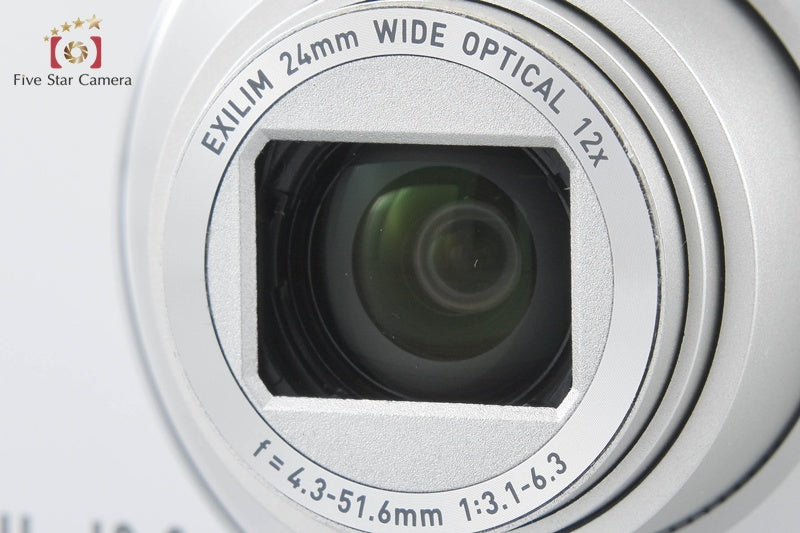 Casio EXILIM EX-ZS210 Silver 16.1 MP Digital Camera w/ Box