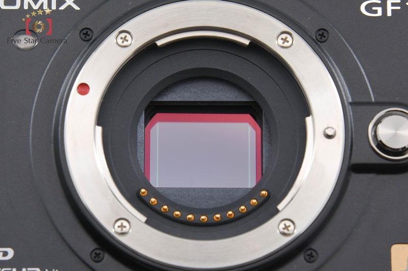 Panasonic LUMIX DMC-GF1 Black 12.1 MP Digital Camera [Japanese Language Only]