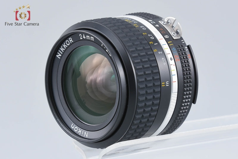 Nikon Ai-S NIKKOR 24mm f/2.8