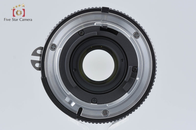 Nikon Ai-S NIKKOR 24mm f/2.8