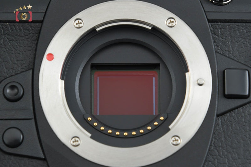 "Count 1,282" Olympus OM-D E-M1 Mark II Black 20.3 MP Digital Mirrorless Camera