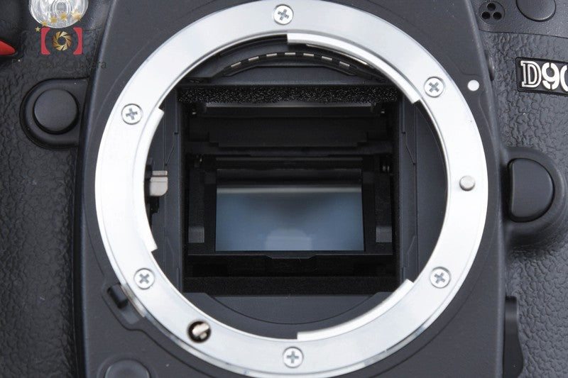 Nikon D90 12.3 MP DSLR Camera AF-S DX 18-55 G VR Lens