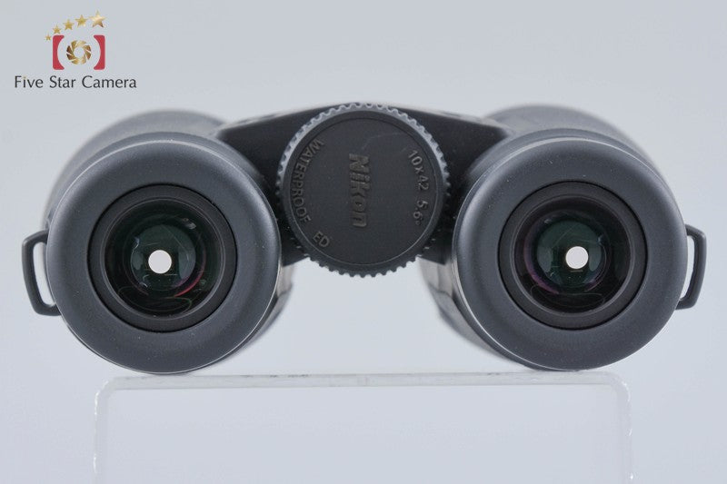 Nikon MONARCH M5 10x42 Binoculars w/ Box