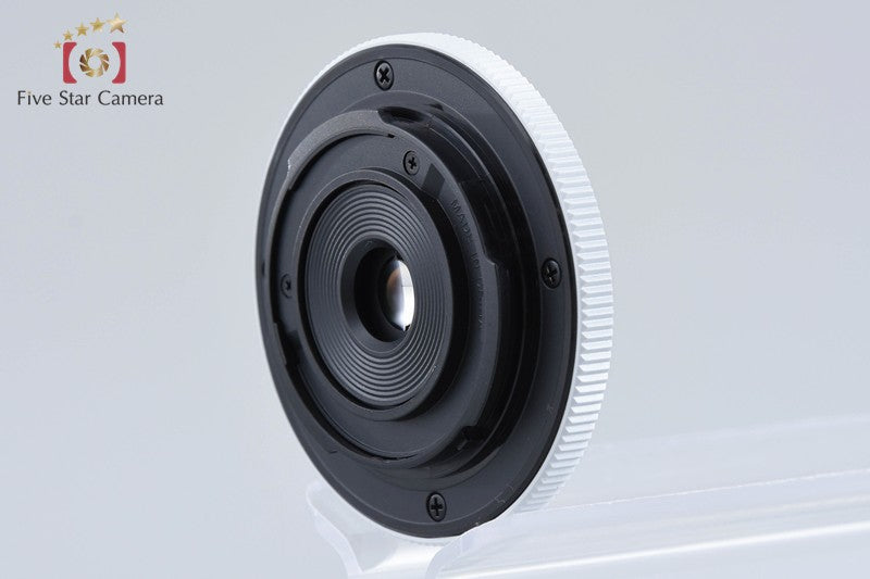 Olympus 15mm f/8 Body Cap Lens BCL-1580 White