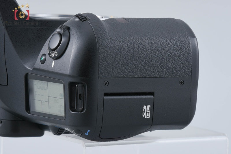 PENTAX K20D 14.6 MP Digital SLR Camera Body