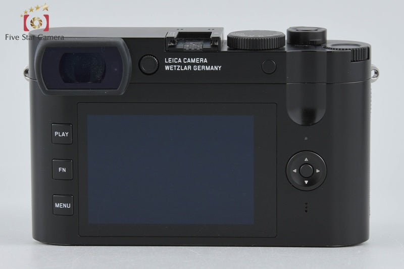 Leica Q2 Black 47.3 MP Digital Camera w/ Box