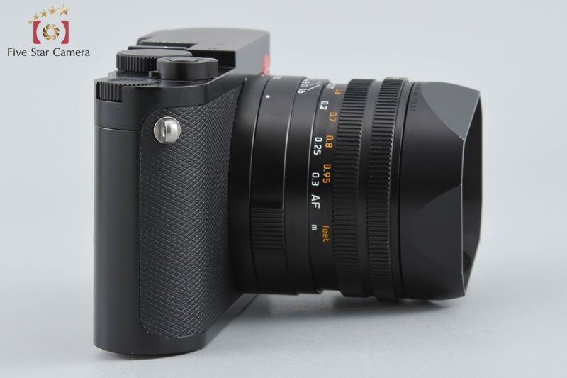 Leica Q2 Black 47.3 MP Digital Camera w/ Box