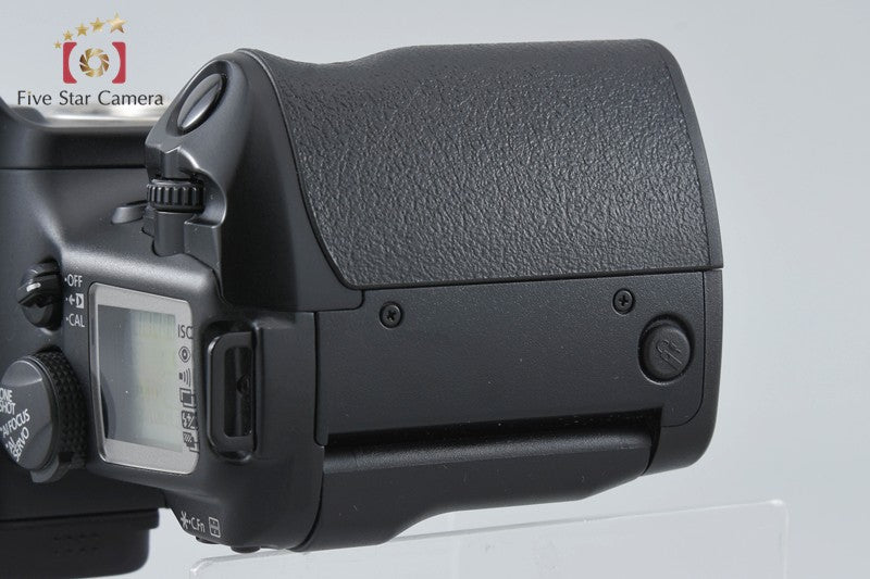 Canon EOS 7 35mm SLR Film Camera Body