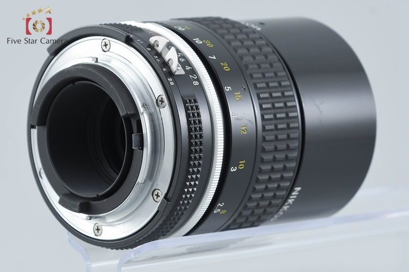 Nikon Ai NIKKOR 135mm f/2.8