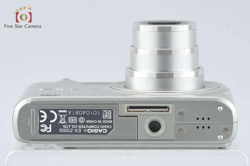 Casio EXILIM ZOOM EX-Z1200 Silver 12.1 MP Digital Camer