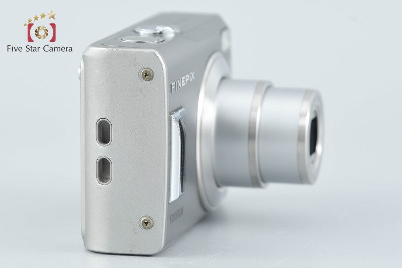 Fujifilm FinePix F31fd 6.3 MP Digital Camera