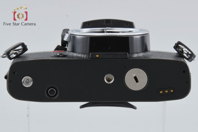 Leica R5 Black 35mm SLR Film Camera Body