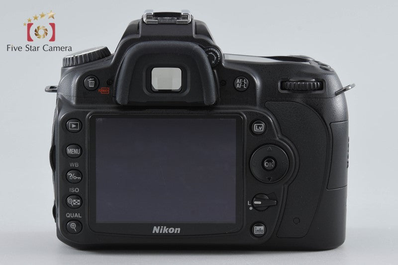 Nikon D90 12.3 MP DSLR Camera AF-S DX 18-55 G VR Lens