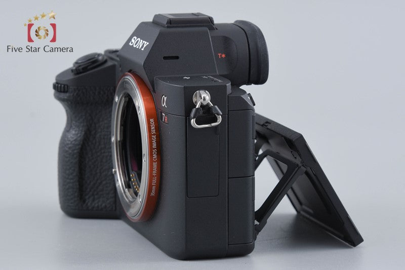 Sony Alpha α7RIII ILCE-7RM3 42.4 MP Mirrorless Camera [Japanese Language Only]