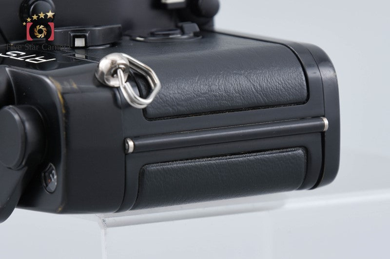 CONTAX RTS II Quartz 35mm SLR Film Camera Body