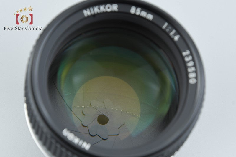 Nikon Ai-S NIKKOR 85mm f/1.4