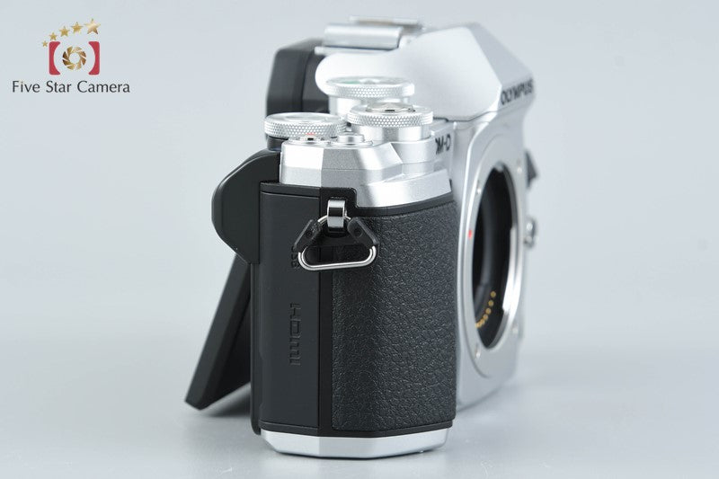 "Count 889" Olympus OM-D E-M10 Mark III Silver 16.1 MP Digital Mirrorless Camera
