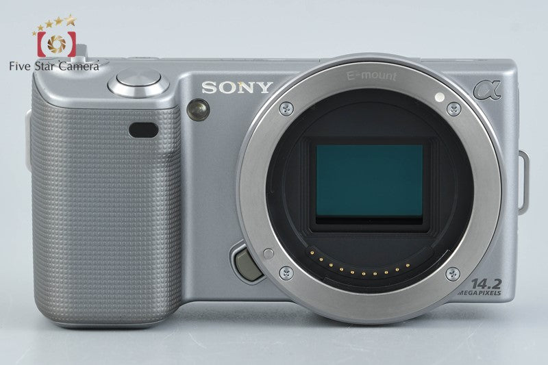 Sony α NEX-5 Silver 16.1 MP 16 18-55 Lenses w/ Box [Japanese Language Only]