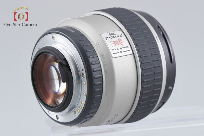 PENTAX SMC FA* 85mm f/1.4 IF