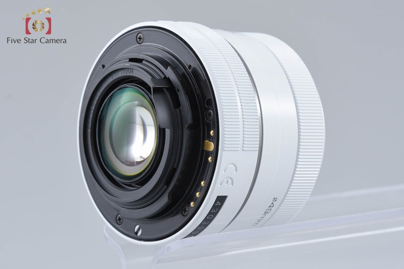 PENTAX K-r White x Brown 12.4 MP DSLR Camera + SMC DA 35mm AL White