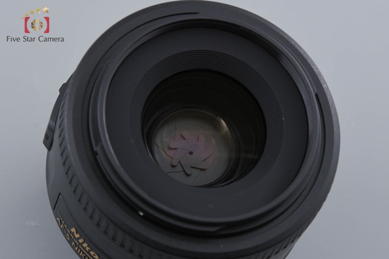 Nikon AF-S DX NIKKOR 35mm f/1.8 G