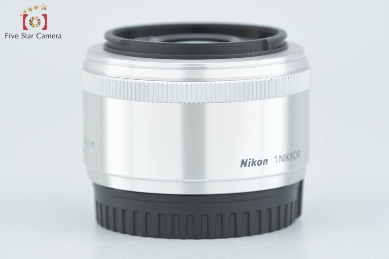 Nikon 1 NIKKOR 18.5mm f/1.8 Silver