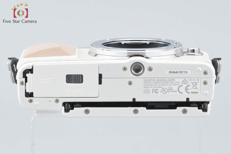 "Count 5,008" Olympus PEN Lite E-PL7 White 16.1 MP Digital Mirrorless Camera