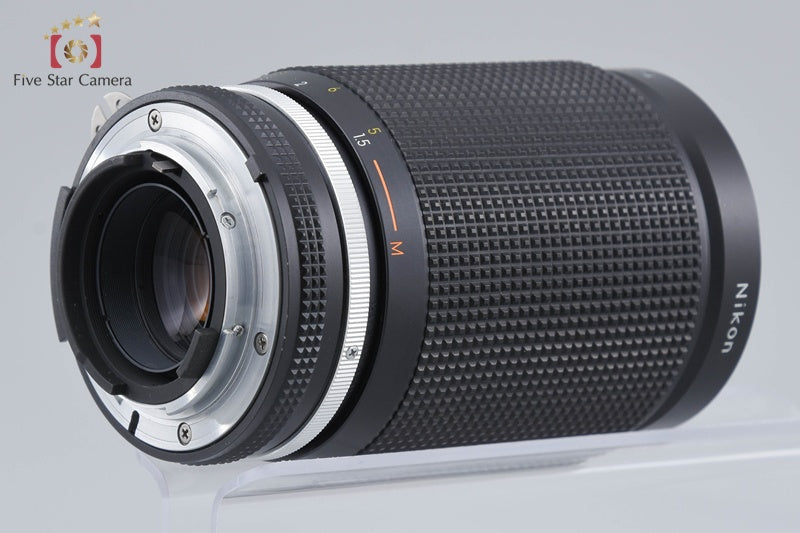 Nikon Ai-S Zoom NIKKOR 35-135mm f/3.5-4.5