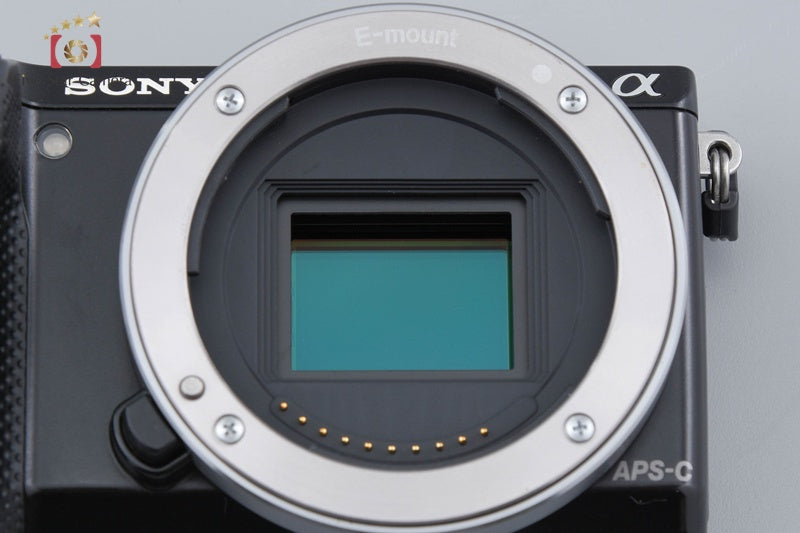 Sony α NEX-5R Black 16.1 MP 16-50 Lens [Multiple Languages]