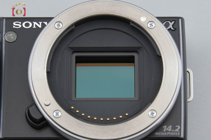 Sony α NEX-5 Black 16.1 MP 16 18-55 Lenses w/ Box [Japanese Language Only]