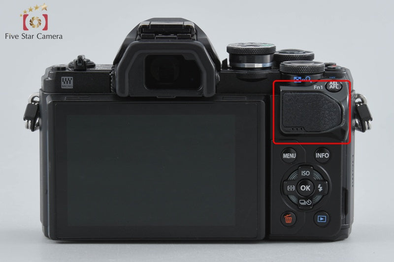 Olympus OM-D E-M10 Mark III Black 16.1 MP 14-42 40-150 EZ Lenses