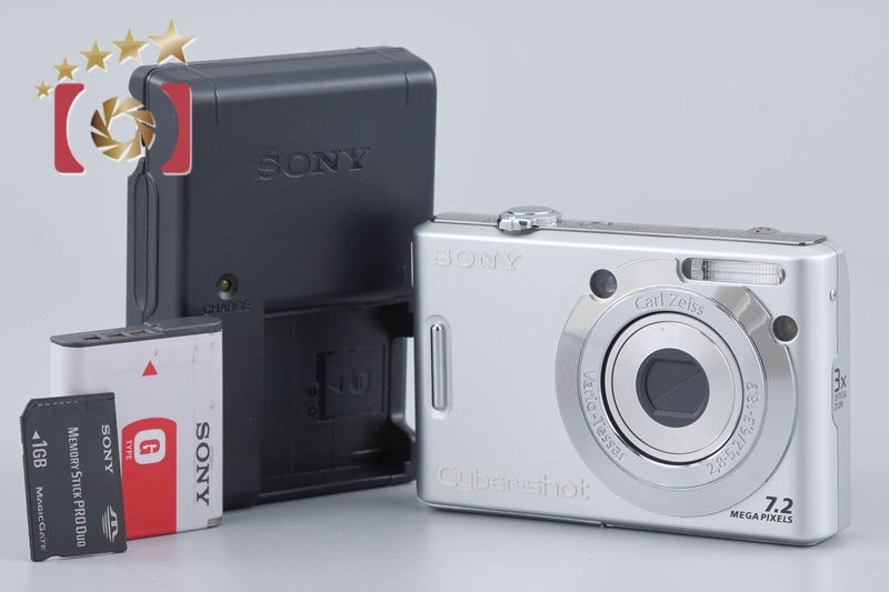 Sony Cyber-shot DSC-W35 7.2 MP Digital Camera [Japanese Language Only]