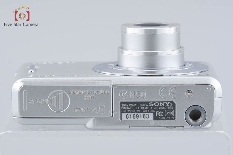 Sony Cyber-shot DSC-W35 7.2 MP Digital Camera [Japanese Language Only]