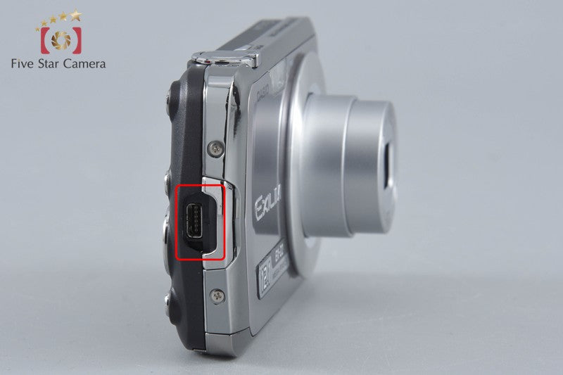 Casio EXILIM EX-Z2 Silver 12.1 MP Digital Camera w/ Box